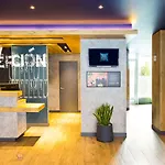 Otel Plaza Mozart 4*