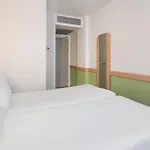 Otel Plaza Mozart Zaragoza
